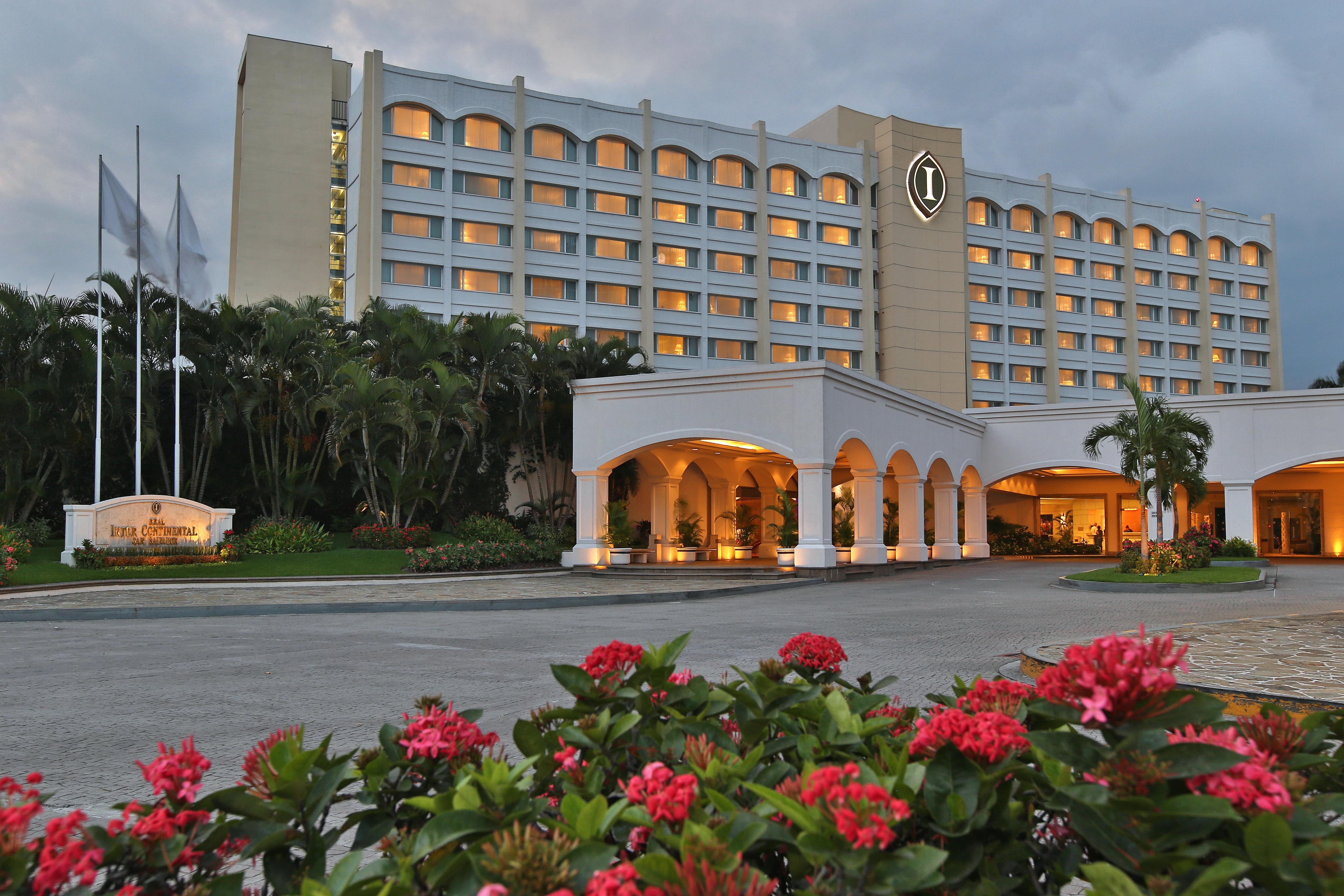Hotel Real Intercontinental San Salvador By Ihg Exterior foto